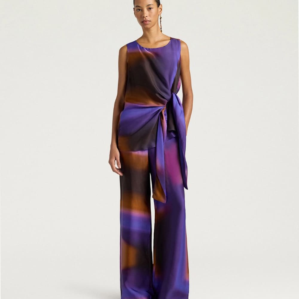 Pantalón largo ancho fluido Momoni en morado y cobre foto 2