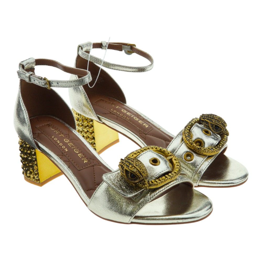 Sandalia metalizada tacon cuadrado adorno hebilla Kurt Geiger Mayfair Block