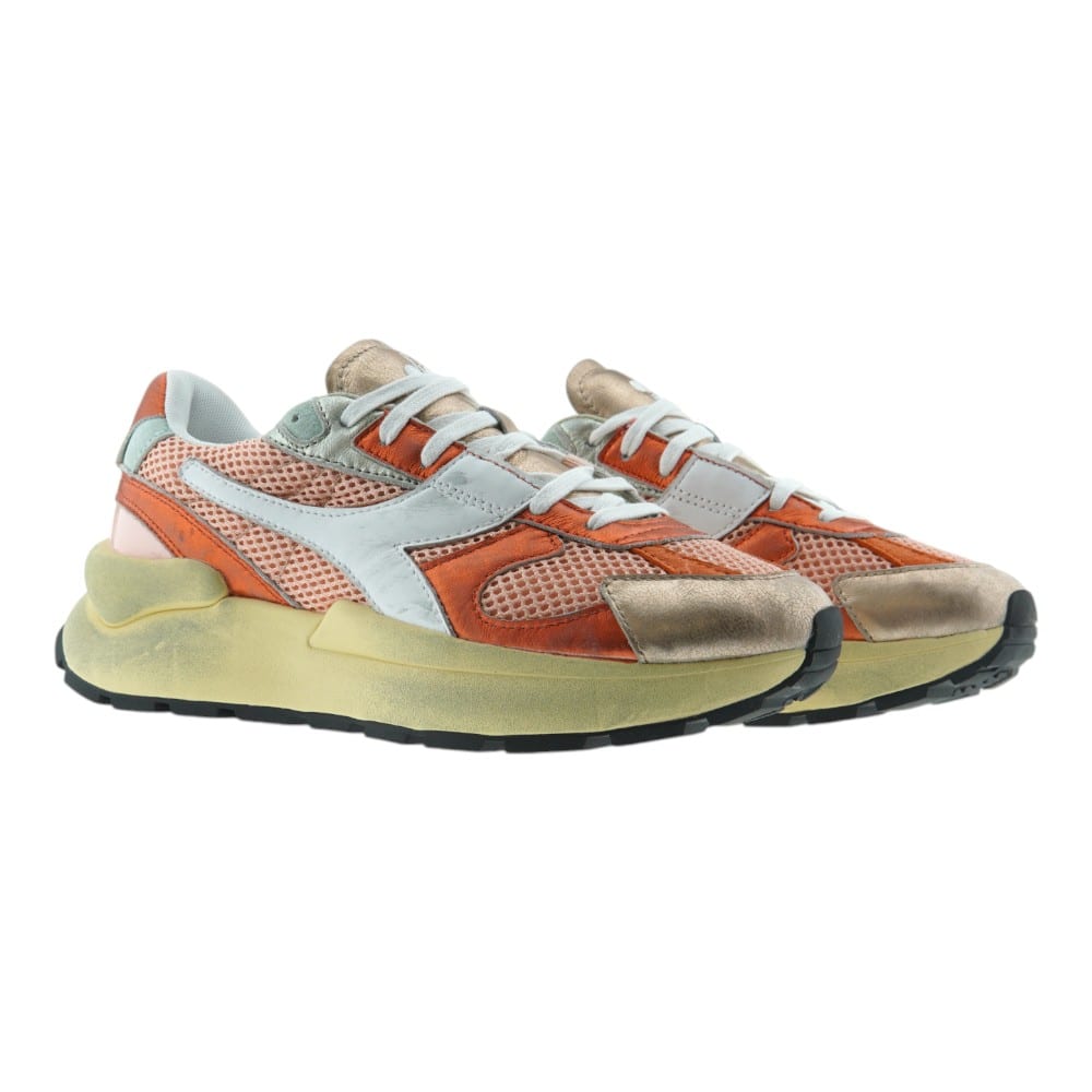 Sneakers Naranjas Mujer Diadora Mercury Elite