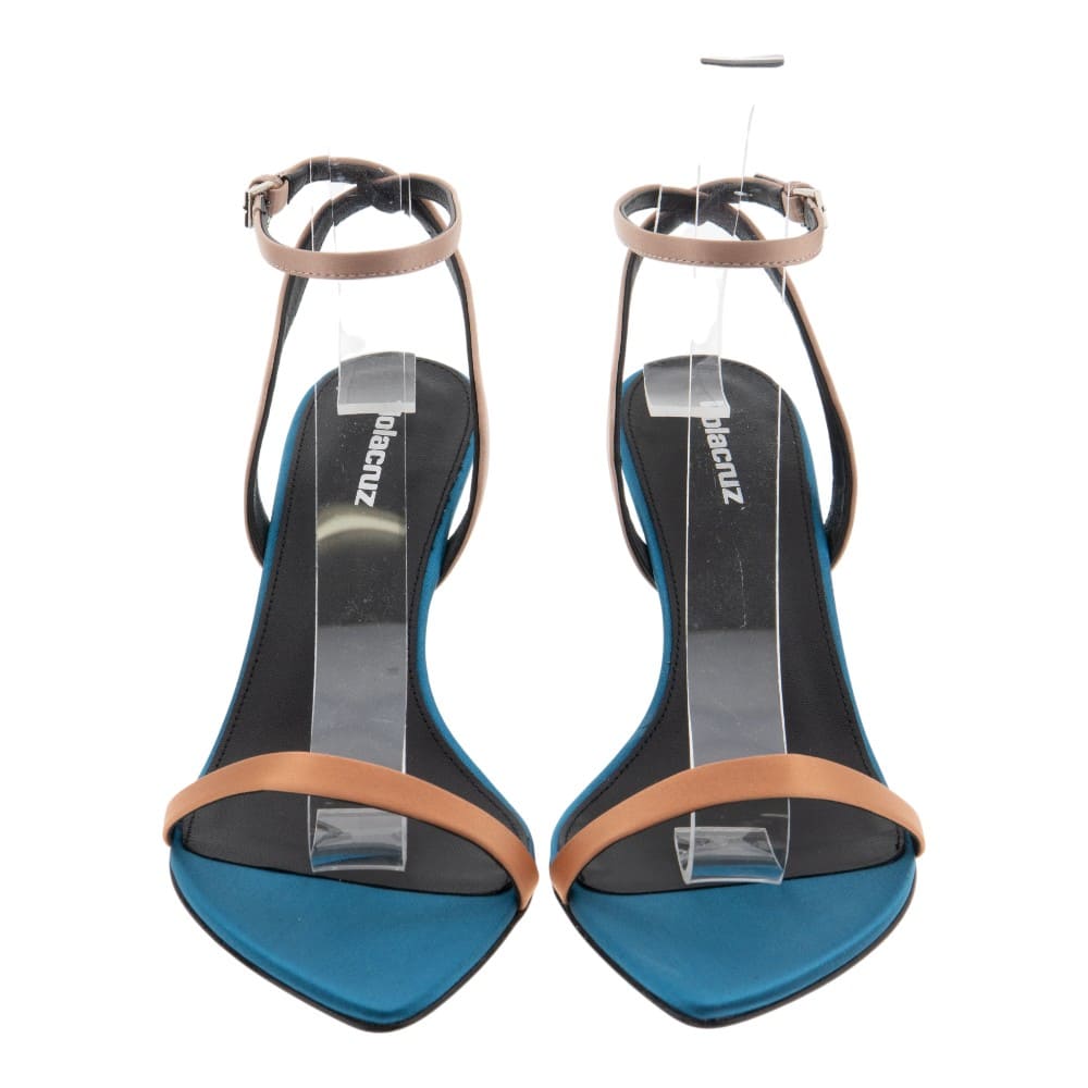 Sandalias fiesta tiras multicolor Lola Cruz foto 2