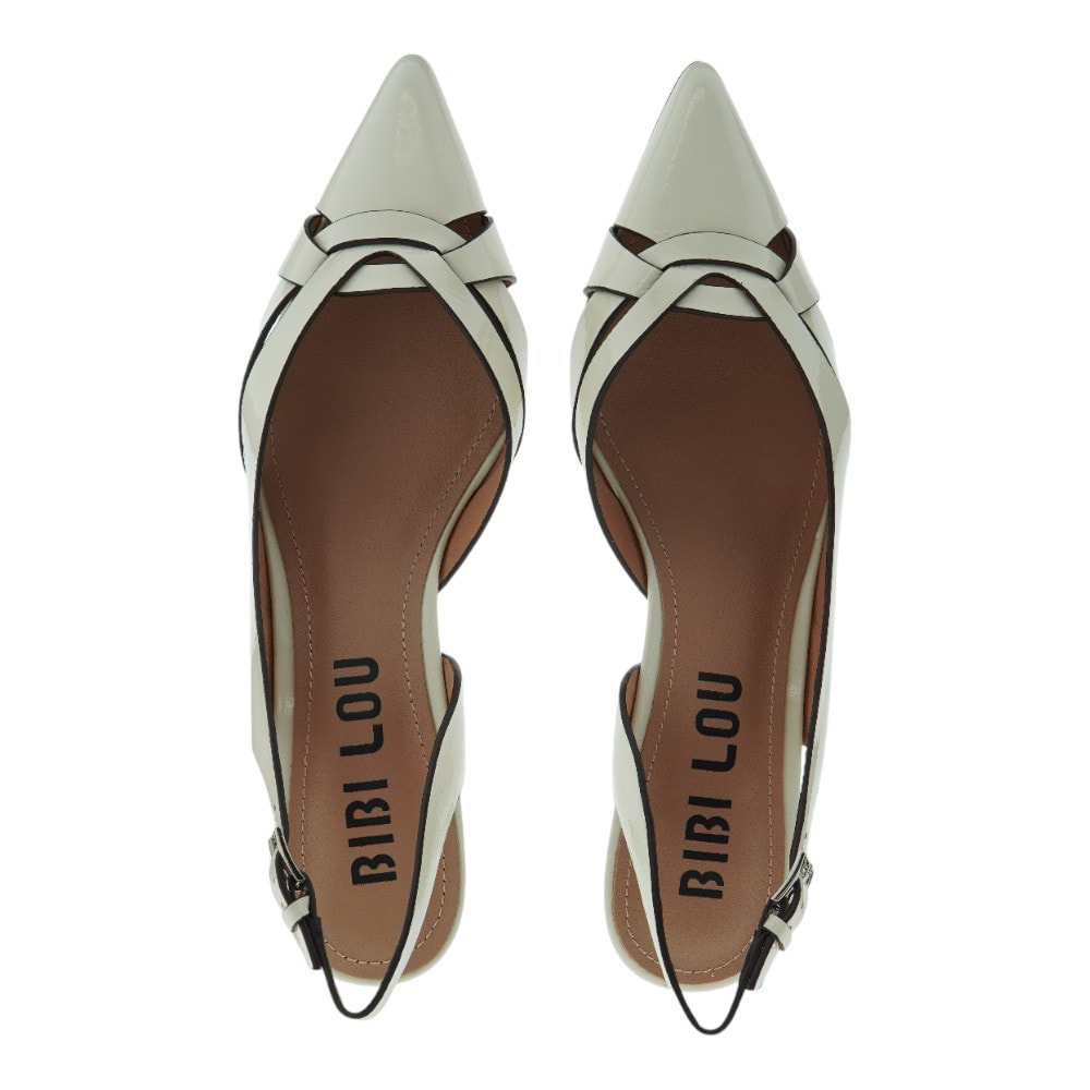 Zapatos tacón Bibilou charol blanco | Estilo y sofisticación en Carrile foto 2