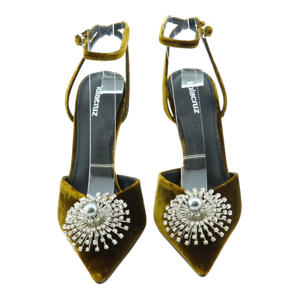 Zapatos Lola Cruz de Terciopelo y Broche de Cristales | Elegancia en Gallery Carrile foto 2
