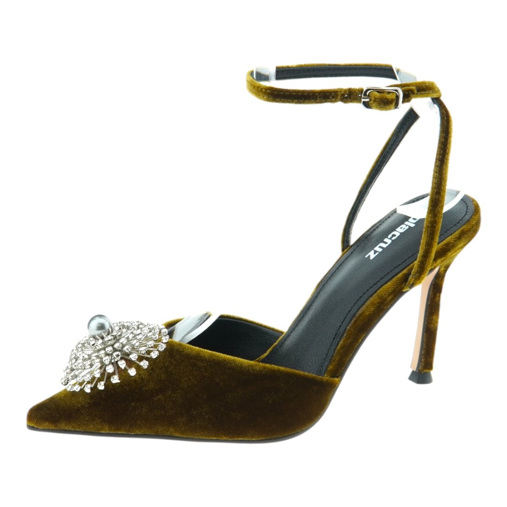 Zapatos Lola Cruz de Terciopelo y Broche de Cristales | Elegancia en Gallery Carrile foto 3