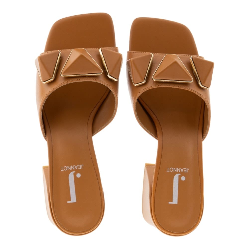 Sandalias Mules Jeannot en Tono Tostado - Elegancia Informal | Gallery Carrile foto 2