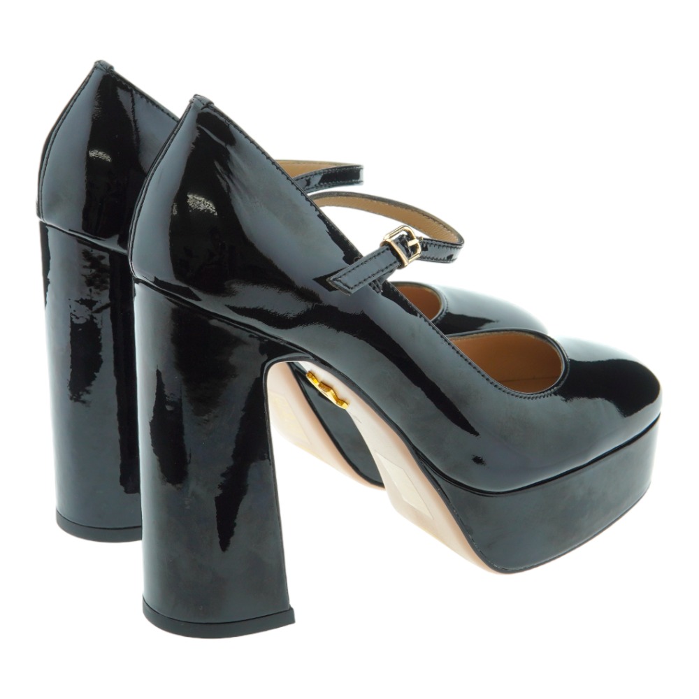 Zapato charol tacon y plataforma hebilla Lola Cruz Salen foto 4