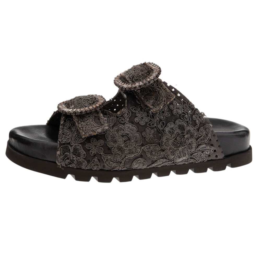 Sandalias anatómicas mujer dos hebillas bordadas Zoe | Estilo y confort foto 3