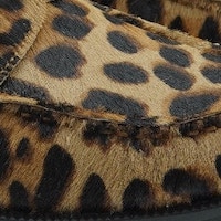 Mocasines Lola Cruz de Animal Print | Estilo y Comodidad en Gallery Carrile foto 4