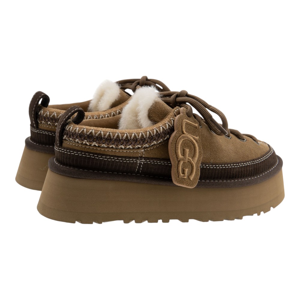Zuecos plataforma UGG cordones foto 4
