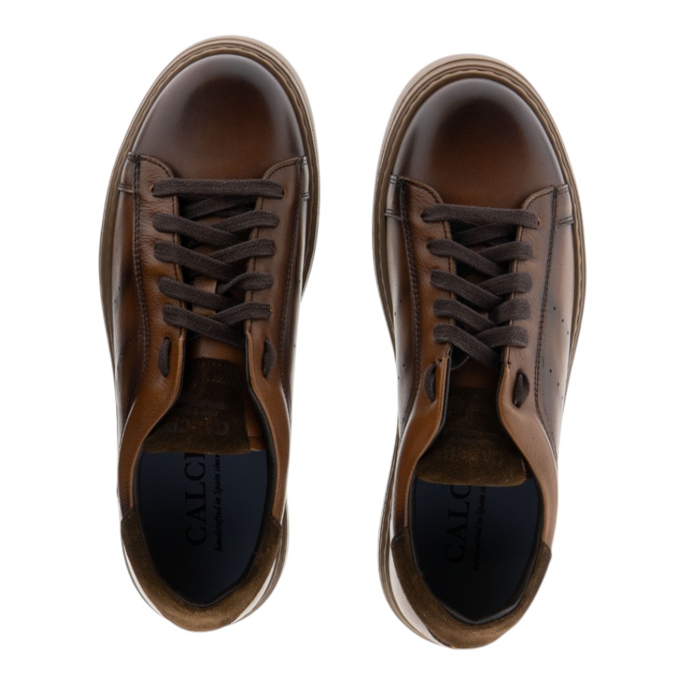 Zapatillas casual hombre marrones Calce – Piel artesanal y estilo urbano foto 2