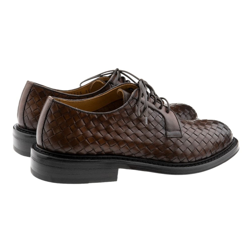 Zapatos de Cordón Trenzados Calce para Hombre | Elegancia Artesanal en Gallery Carrile foto 4