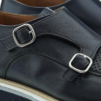 Elegancia Urbana: Zapatos Hebillas Azul Marino Calce Hombre en Gallery Carrile foto 6