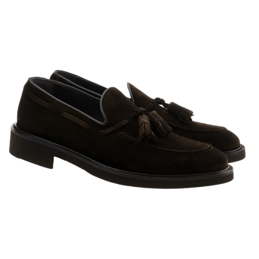 Mocasines marrones serraje borlas Calce x2372