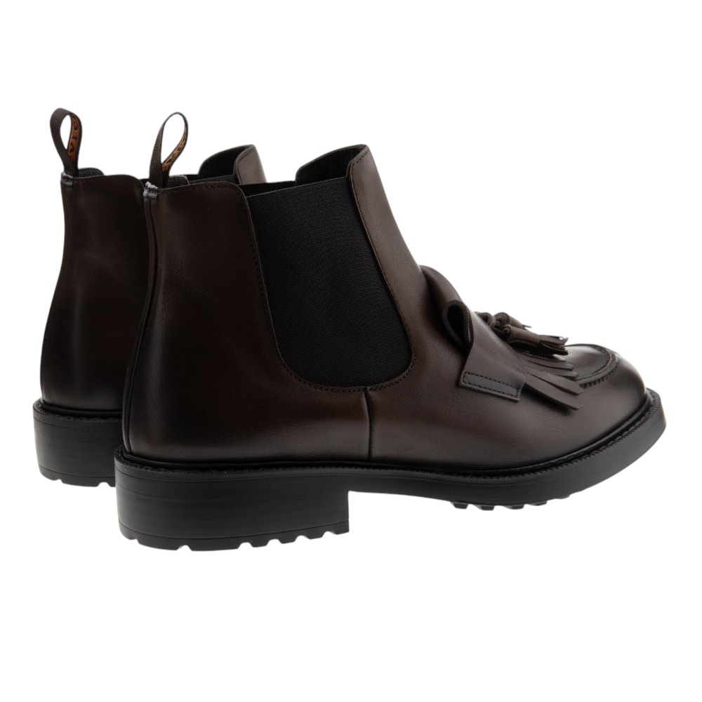 Botas marrones flecos y borlas hombre Calce | Carrilé foto 4